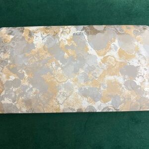 MELE Vintage Hard Case Clamshell Earring Storage Organizer